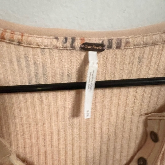 NWT Free People Layer Me Henley Peachy Combo - Picture 4 of 12